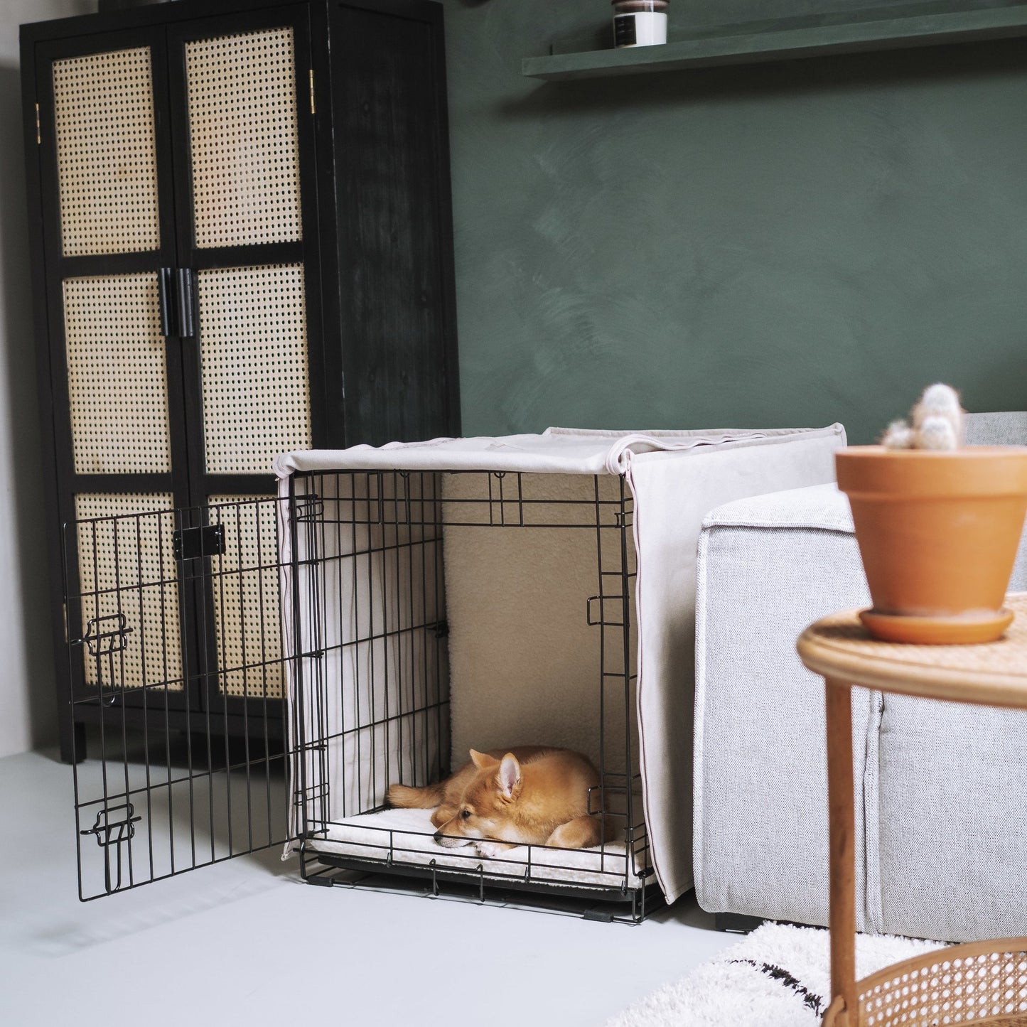 District 70 CRATE M - 77 x 54 x 60 cm